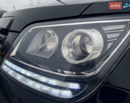 Чорний Кіа Мохаве, об'ємом двигуна 2.96 л та пробігом 232 тис. км за 14500 $, фото 2 на Automoto.ua