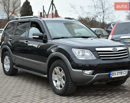 Черный Киа Мохаве, объемом двигателя 2.96 л и пробегом 160 тыс. км за 15500 $, фото 2 на Automoto.ua