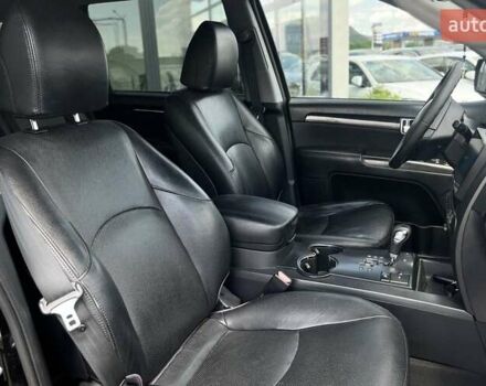 Чорний Кіа Мохаве, об'ємом двигуна 2.96 л та пробігом 194 тис. км за 14500 $, фото 23 на Automoto.ua