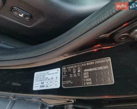 Чорний Кіа Мохаве, об'ємом двигуна 2.96 л та пробігом 234 тис. км за 14500 $, фото 14 на Automoto.ua