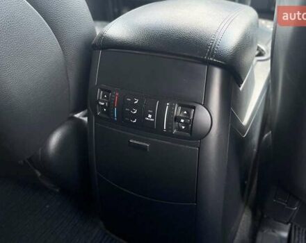 Кіа Мохаве 2012 у Мукачеве на Automoto.ua Чорний Кіа Мохаве, об'ємом двигуна 2.96 л та пробігом 194 тис. км за 13990 $, фото 27 на Automoto.ua