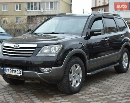 Черный Киа Мохаве, объемом двигателя 2.96 л и пробегом 160 тыс. км за 15500 $, фото 3 на Automoto.ua