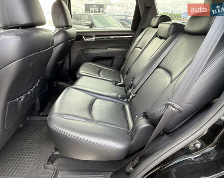 Чорний Кіа Мохаве, об'ємом двигуна 2.96 л та пробігом 318 тис. км за 13490 $, фото 15 на Automoto.ua