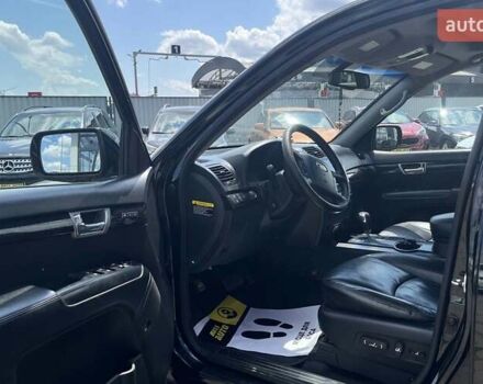 Чорний Кіа Мохаве, об'ємом двигуна 2.96 л та пробігом 194 тис. км за 14500 $, фото 8 на Automoto.ua