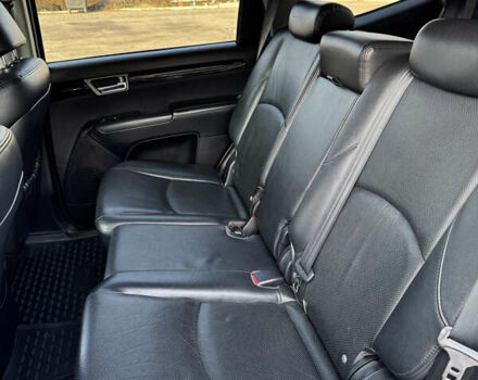 Черный Киа Мохаве, объемом двигателя 2.96 л и пробегом 143 тыс. км за 15900 $, фото 15 на Automoto.ua