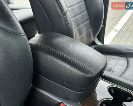 Черный Киа Мохаве, объемом двигателя 2.96 л и пробегом 188 тыс. км за 23500 $, фото 39 на Automoto.ua