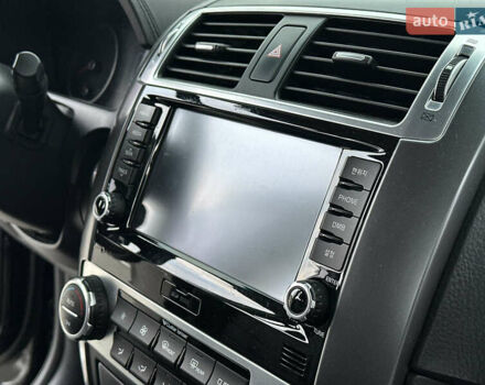 Черный Киа Мохаве, объемом двигателя 2.96 л и пробегом 188 тыс. км за 23500 $, фото 41 на Automoto.ua