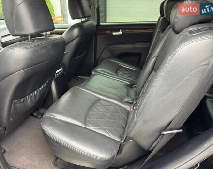 Черный Киа Мохаве, объемом двигателя 2.96 л и пробегом 190 тыс. км за 16900 $, фото 24 на Automoto.ua