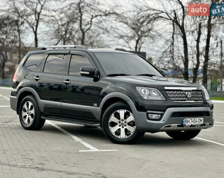 Черный Киа Мохаве, объемом двигателя 2.96 л и пробегом 188 тыс. км за 23500 $, фото 5 на Automoto.ua