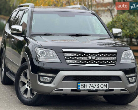 Черный Киа Мохаве, объемом двигателя 2.96 л и пробегом 190 тыс. км за 16900 $, фото 3 на Automoto.ua
