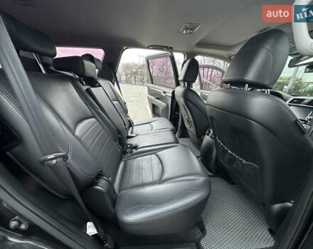 Черный Киа Мохаве, объемом двигателя 2.96 л и пробегом 188 тыс. км за 23500 $, фото 25 на Automoto.ua