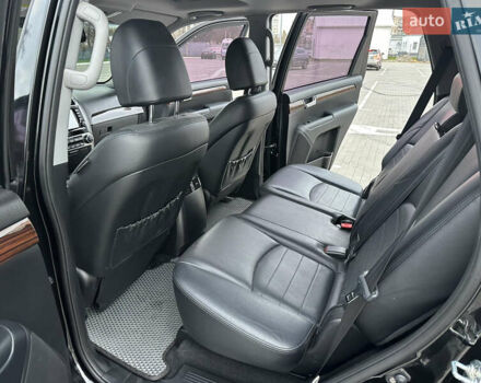 Черный Киа Мохаве, объемом двигателя 2.96 л и пробегом 188 тыс. км за 23500 $, фото 22 на Automoto.ua