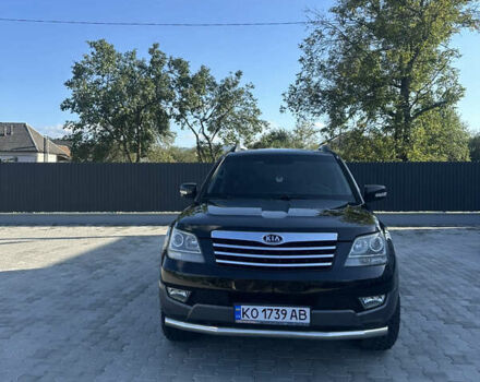 Чорний Кіа Мохаве, об'ємом двигуна 3 л та пробігом 405 тис. км за 13500 $, фото 1 на Automoto.ua
