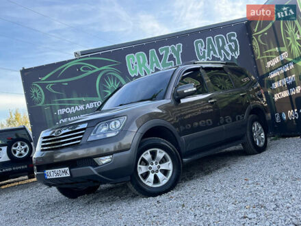 Коричневий Кіа Мохаве, об'ємом двигуна 3.78 л та пробігом 252 тис. км за 9500 $, фото 1 на Automoto.ua
