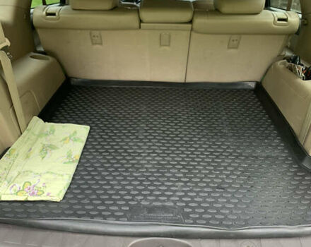 Киа Мохаве, объемом двигателя 2.96 л и пробегом 261 тыс. км за 15000 $, фото 8 на Automoto.ua