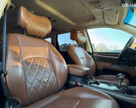 Киа Мохаве, объемом двигателя 3 л и пробегом 235 тыс. км за 21900 $, фото 26 на Automoto.ua
