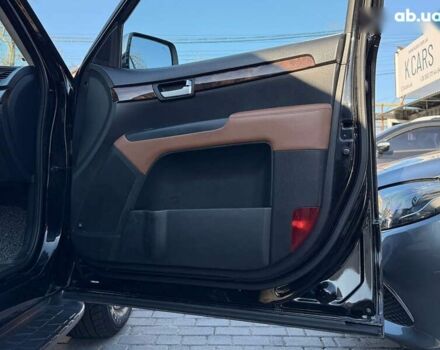 Киа Мохаве, объемом двигателя 3 л и пробегом 235 тыс. км за 21900 $, фото 20 на Automoto.ua
