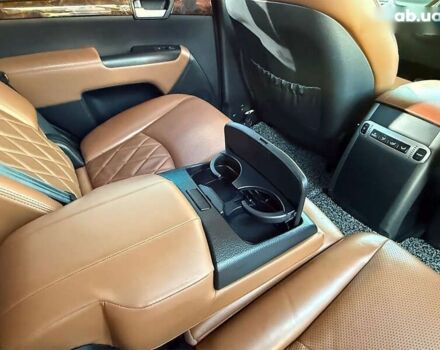 Киа Мохаве, объемом двигателя 3 л и пробегом 235 тыс. км за 21900 $, фото 29 на Automoto.ua