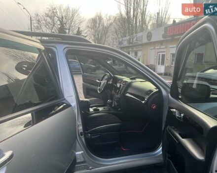 Серый Киа Мохаве, объемом двигателя 3.78 л и пробегом 118 тыс. км за 14000 $, фото 8 на Automoto.ua