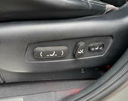 Серый Киа Мохаве, объемом двигателя 3.78 л и пробегом 293 тыс. км за 11500 $, фото 2 на Automoto.ua