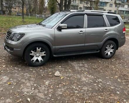 Серый Киа Мохаве, объемом двигателя 3.78 л и пробегом 293 тыс. км за 11500 $, фото 16 на Automoto.ua