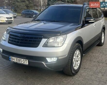 Серый Киа Мохаве, объемом двигателя 3.78 л и пробегом 118 тыс. км за 14000 $, фото 2 на Automoto.ua