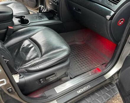 Серый Киа Мохаве, объемом двигателя 3.78 л и пробегом 293 тыс. км за 11500 $, фото 22 на Automoto.ua