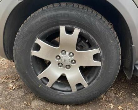 Серый Киа Мохаве, объемом двигателя 3.78 л и пробегом 293 тыс. км за 11500 $, фото 13 на Automoto.ua