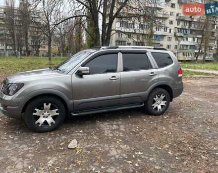 Серый Киа Мохаве, объемом двигателя 3.78 л и пробегом 293 тыс. км за 11500 $, фото 10 на Automoto.ua