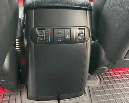 Серый Киа Мохаве, объемом двигателя 3.78 л и пробегом 293 тыс. км за 11500 $, фото 11 на Automoto.ua