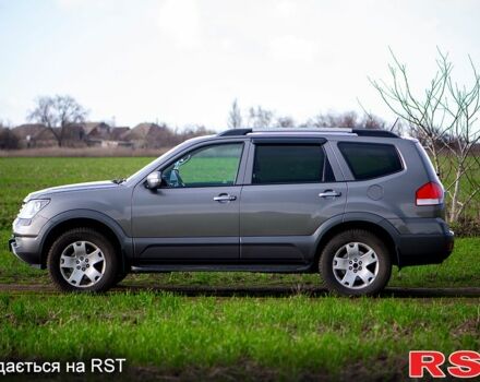 Серый Киа Мохаве, объемом двигателя 30 л и пробегом 182 тыс. км за 15200 $, фото 3 на Automoto.ua