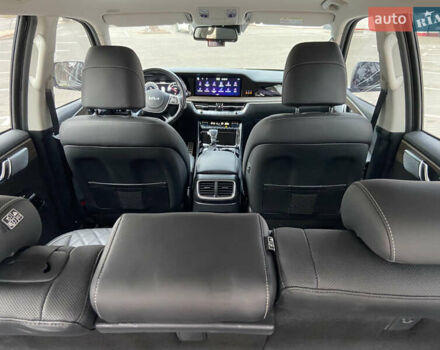 Серый Киа Мохаве, объемом двигателя 3 л и пробегом 66 тыс. км за 47300 $, фото 21 на Automoto.ua