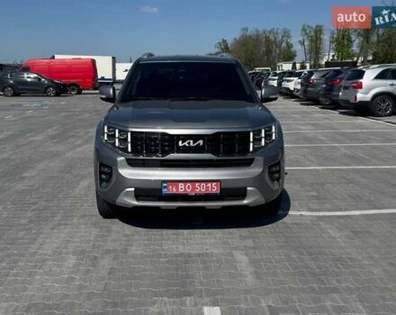 Серый Киа Мохаве, объемом двигателя 3 л и пробегом 62 тыс. км за 48500 $, фото 1 на Automoto.ua