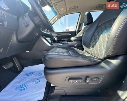 Серый Киа Мохаве, объемом двигателя 3 л и пробегом 62 тыс. км за 48500 $, фото 24 на Automoto.ua