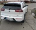 Белый Киа Niro, объемом двигателя 1.6 л и пробегом 110 тыс. км за 15600 $, фото 3 на Automoto.ua