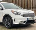 Білий Кіа Niro, об'ємом двигуна 0.16 л та пробігом 262 тис. км за 16700 $, фото 5 на Automoto.ua