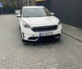 Білий Кіа Niro, об'ємом двигуна 1.6 л та пробігом 65 тис. км за 15600 $, фото 1 на Automoto.ua