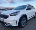 Белый Киа Niro, объемом двигателя 1.6 л и пробегом 22 тыс. км за 30999 $, фото 1 на Automoto.ua