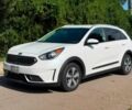 Білий Кіа Niro, об'ємом двигуна 1.6 л та пробігом 43 тис. км за 2608 $, фото 1 на Automoto.ua