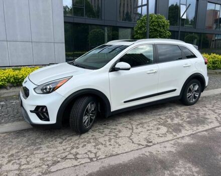 Белый Киа Niro, объемом двигателя 1.6 л и пробегом 68 тыс. км за 18800 $, фото 9 на Automoto.ua