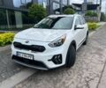 Белый Киа Niro, объемом двигателя 1.6 л и пробегом 68 тыс. км за 18800 $, фото 3 на Automoto.ua