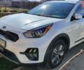 Белый Киа Niro, объемом двигателя 1.6 л и пробегом 1 тыс. км за 30000 $, фото 1 на Automoto.ua