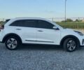 Білий Кіа Niro, об'ємом двигуна 0 л та пробігом 112 тис. км за 19800 $, фото 1 на Automoto.ua