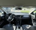 Білий Кіа Niro, об'ємом двигуна 1.6 л та пробігом 106 тис. км за 18000 $, фото 7 на Automoto.ua
