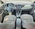 Белый Киа Niro, объемом двигателя 1.6 л и пробегом 147 тыс. км за 2910 $, фото 7 на Automoto.ua