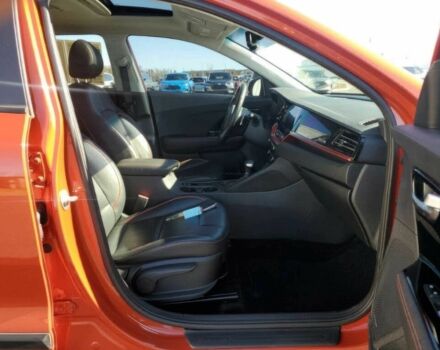 Белый Киа Niro, объемом двигателя 1.6 л и пробегом 40 тыс. км за 7400 $, фото 9 на Automoto.ua