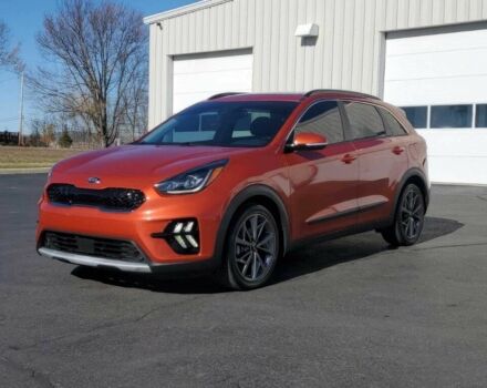 Белый Киа Niro, объемом двигателя 1.6 л и пробегом 40 тыс. км за 7400 $, фото 2 на Automoto.ua