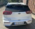 Білий Кіа Niro, об'ємом двигуна 1.58 л та пробігом 196 тис. км за 14500 $, фото 8 на Automoto.ua