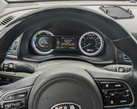 Белый Киа Niro, объемом двигателя 1.6 л и пробегом 110 тыс. км за 15600 $, фото 12 на Automoto.ua