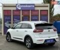 Белый Киа Niro, объемом двигателя 1.58 л и пробегом 195 тыс. км за 14990 $, фото 4 на Automoto.ua